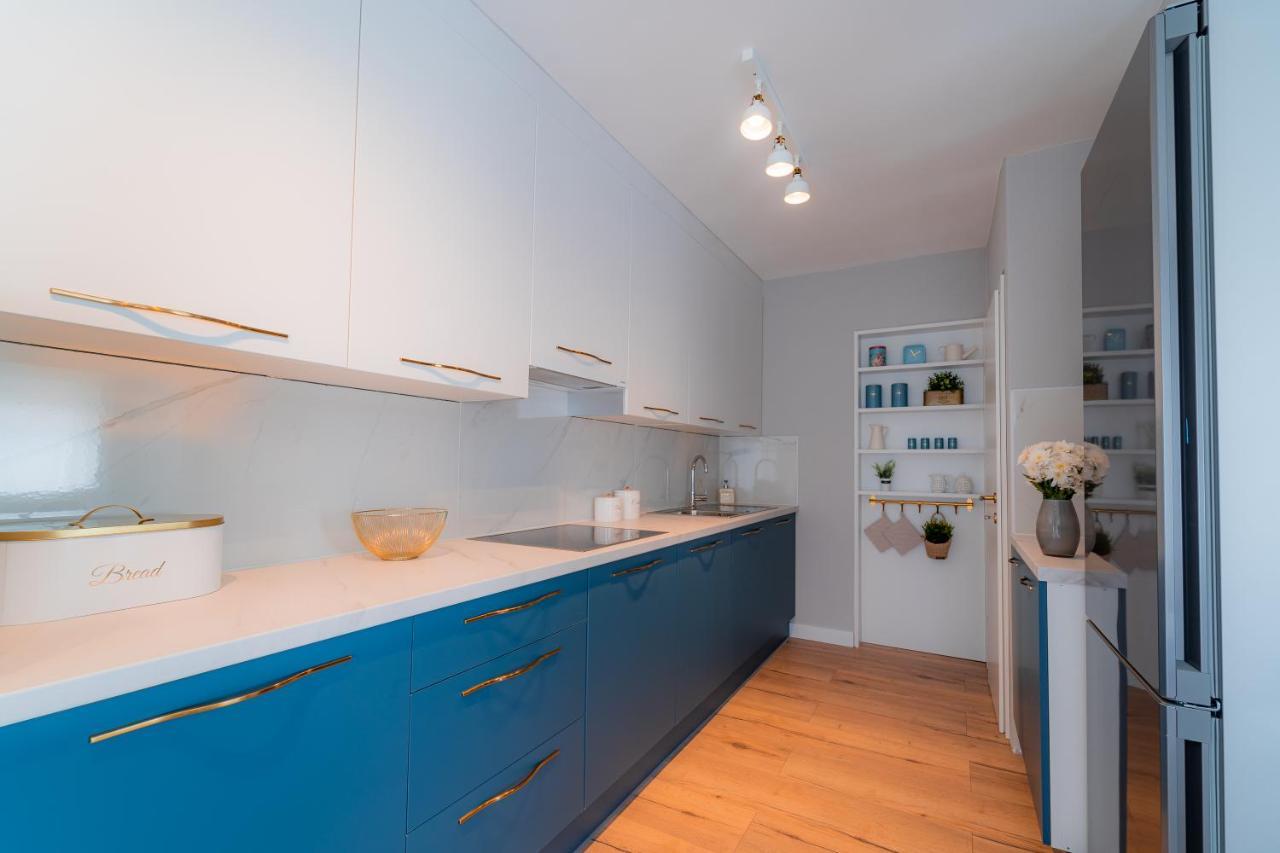 Luxury Apartment Laluna Kamen Exterior photo